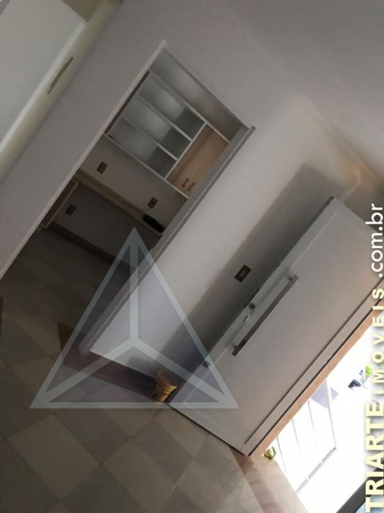 Casa, 3 quartos, 254 m² - Foto 2