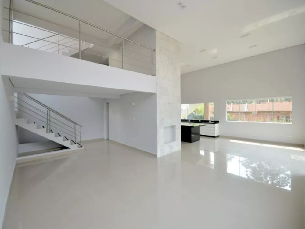 Sobrado à venda com 5 quartos, 340m² - Foto 4