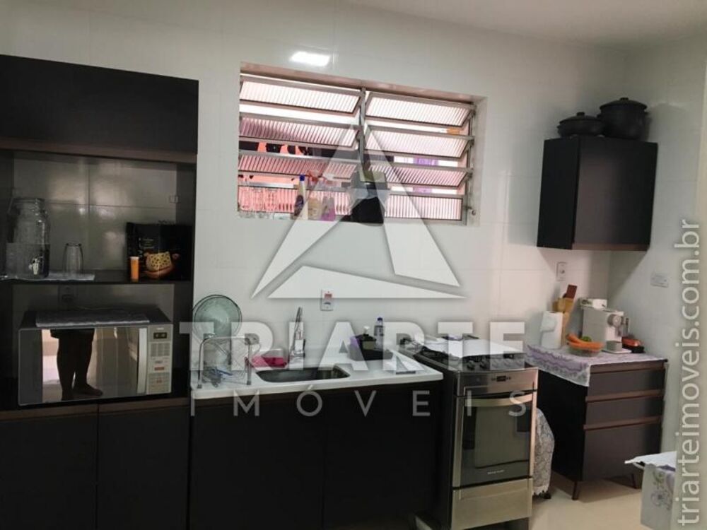 Casa à venda com 2 quartos, 63m² - Foto 7