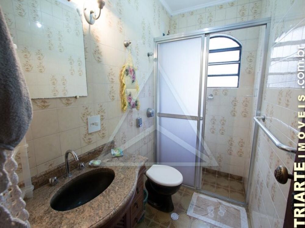 Casa, 3 quartos, 250 m² - Foto 2