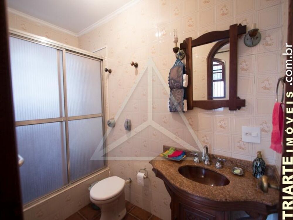 Casa, 3 quartos, 250 m² - Foto 1