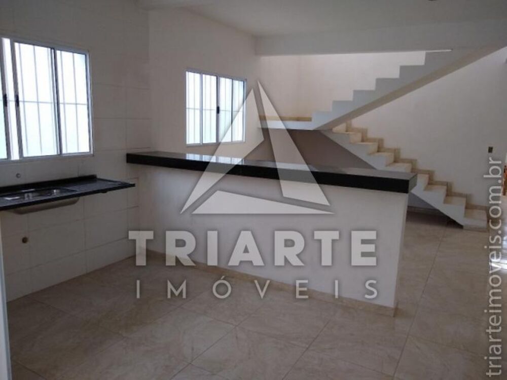 Sobrado à venda com 3 quartos, 215m² - Foto 1
