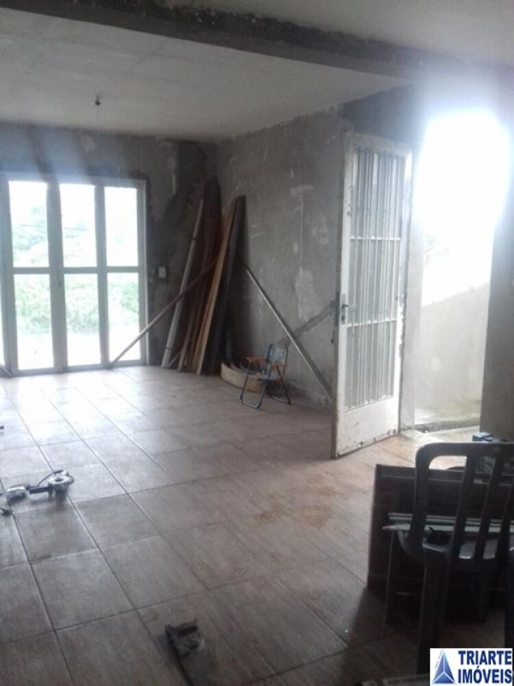 Sobrado à venda com 3 quartos, 120m² - Foto 2