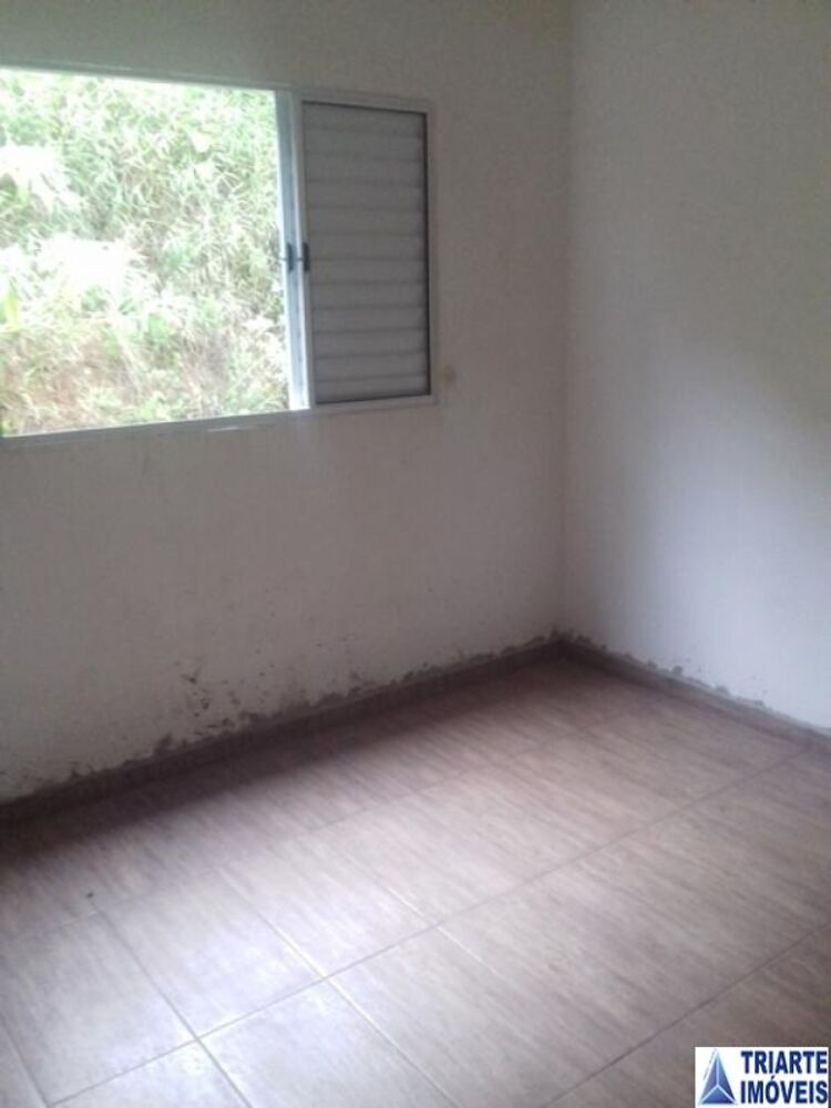 Sobrado à venda com 3 quartos, 120m² - Foto 1