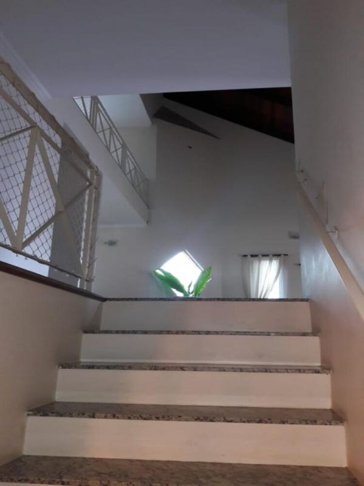 Casa, 3 quartos, 216 m² - Foto 3