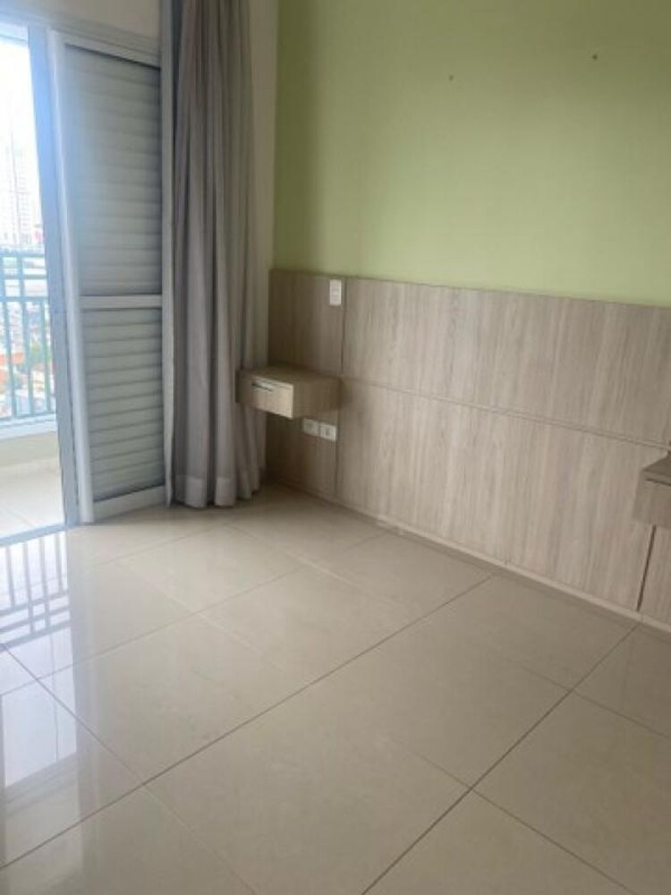 Sobrado à venda com 4 quartos, 240m² - Foto 4