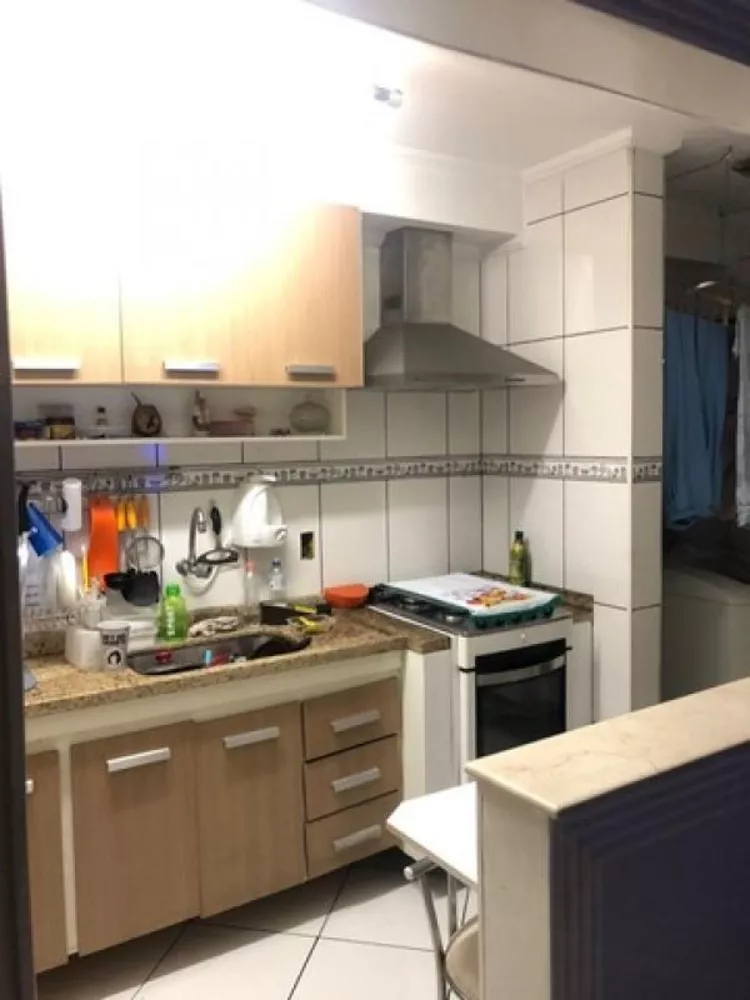 Casa à venda com 3 quartos, 169m² - Foto 3