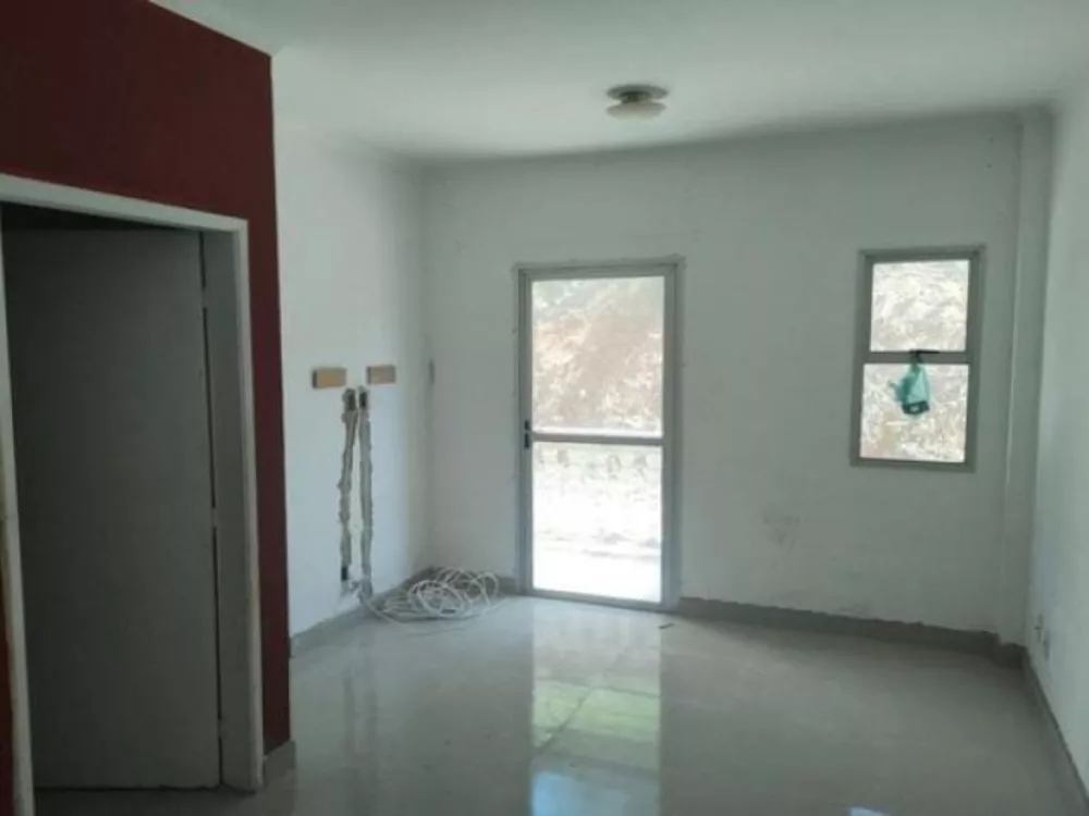 Apartamento à venda com 3 quartos, 74m² - Foto 1