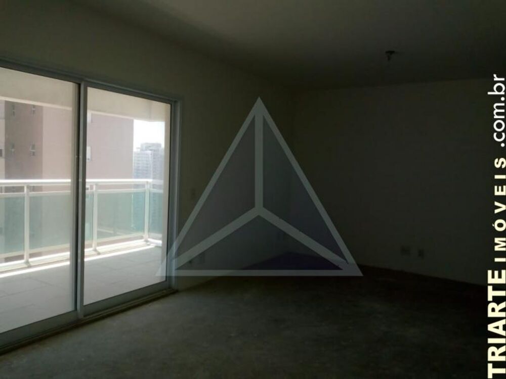 Apartamento à venda com 4 quartos, 194m² - Foto 2