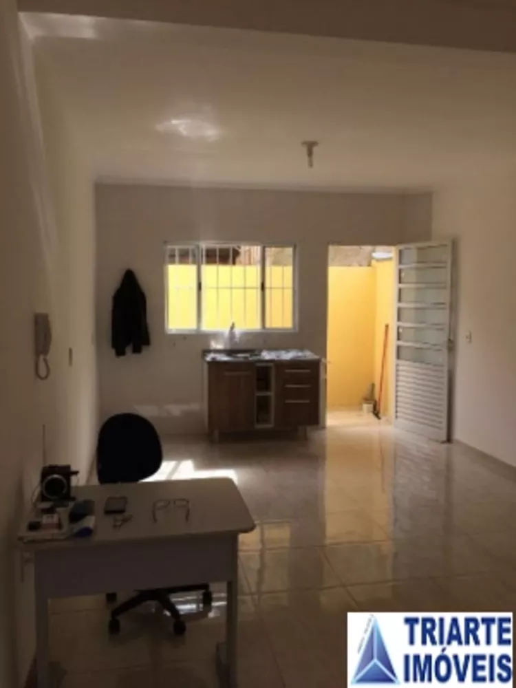 Sobrado à venda com 2 quartos, 53m² - Foto 3