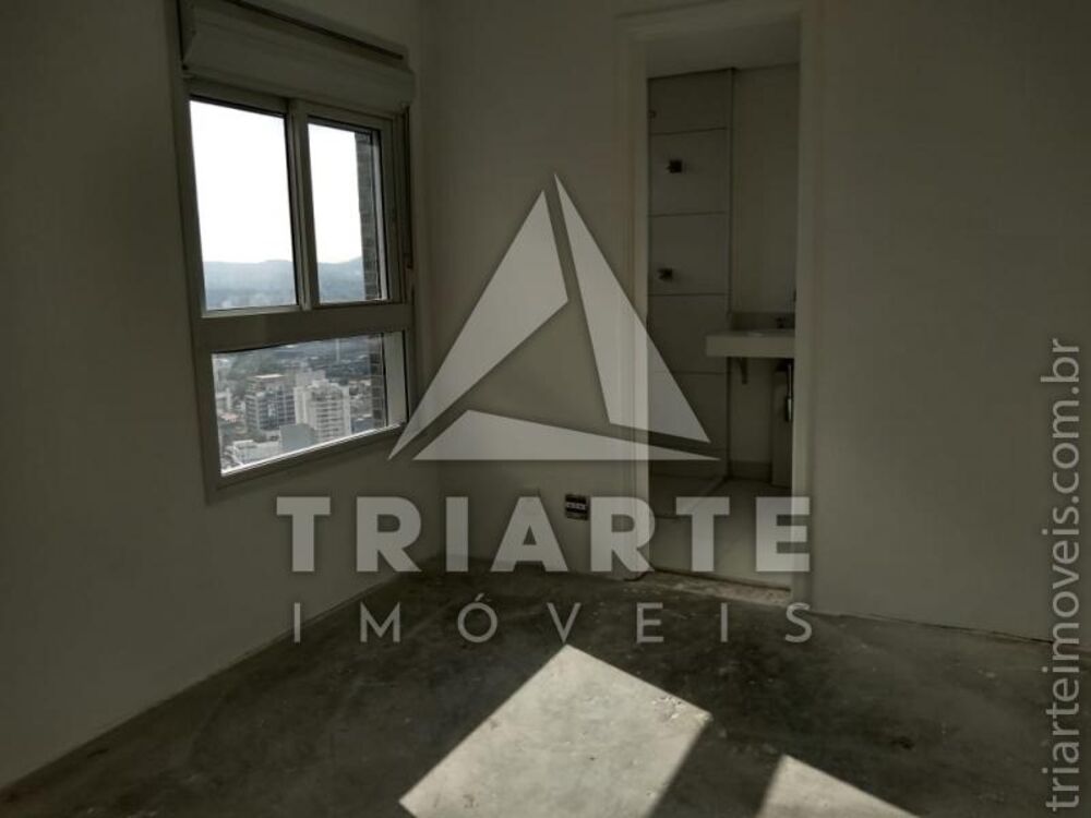 Apartamento à venda com 3 quartos, 227m² - Foto 8
