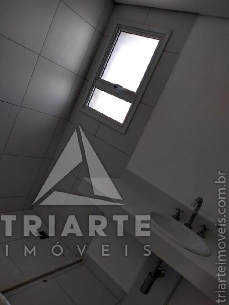 Apartamento à venda com 3 quartos, 227m² - Foto 11