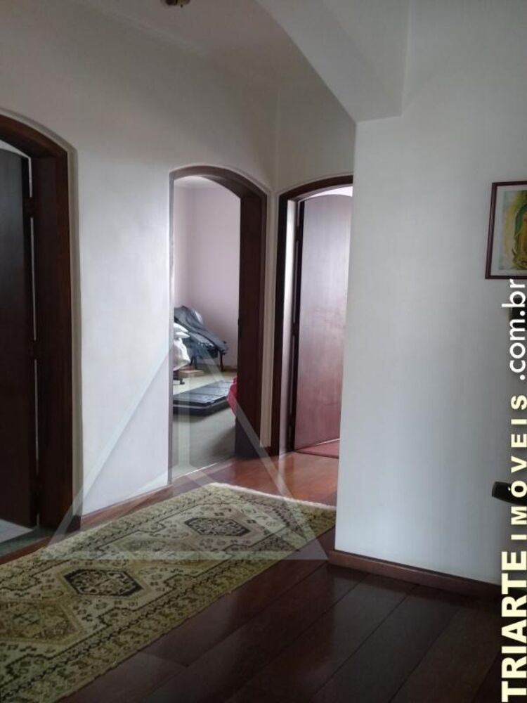 Sobrado, 4 quartos, 378 m² - Foto 1