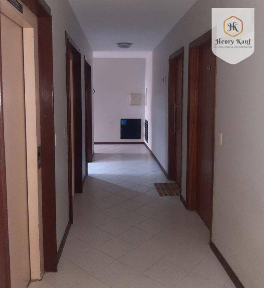 Apartamento à venda com 3 quartos, 65m² - Foto 2