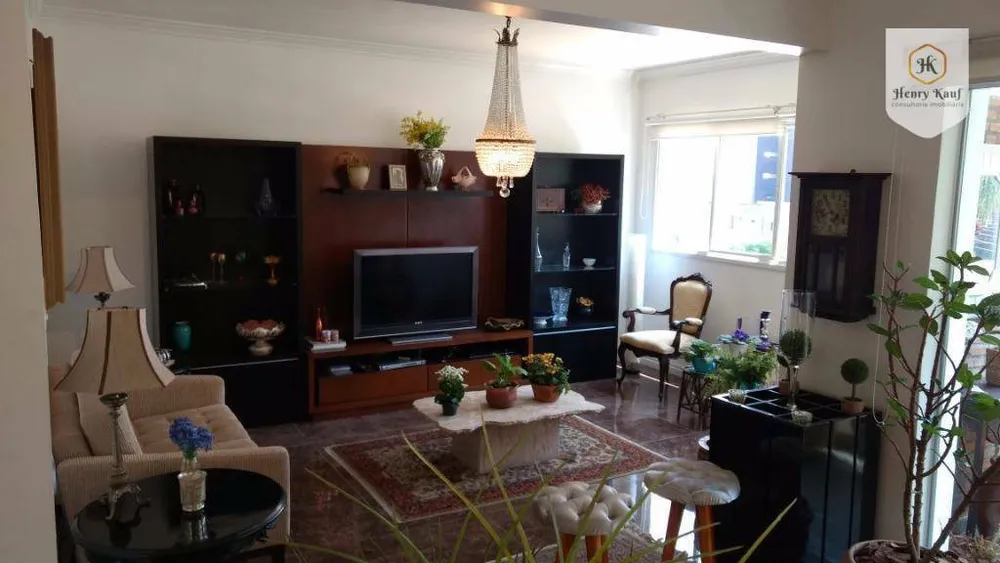 Apartamento, 3 quartos, 214 m² - Foto 10