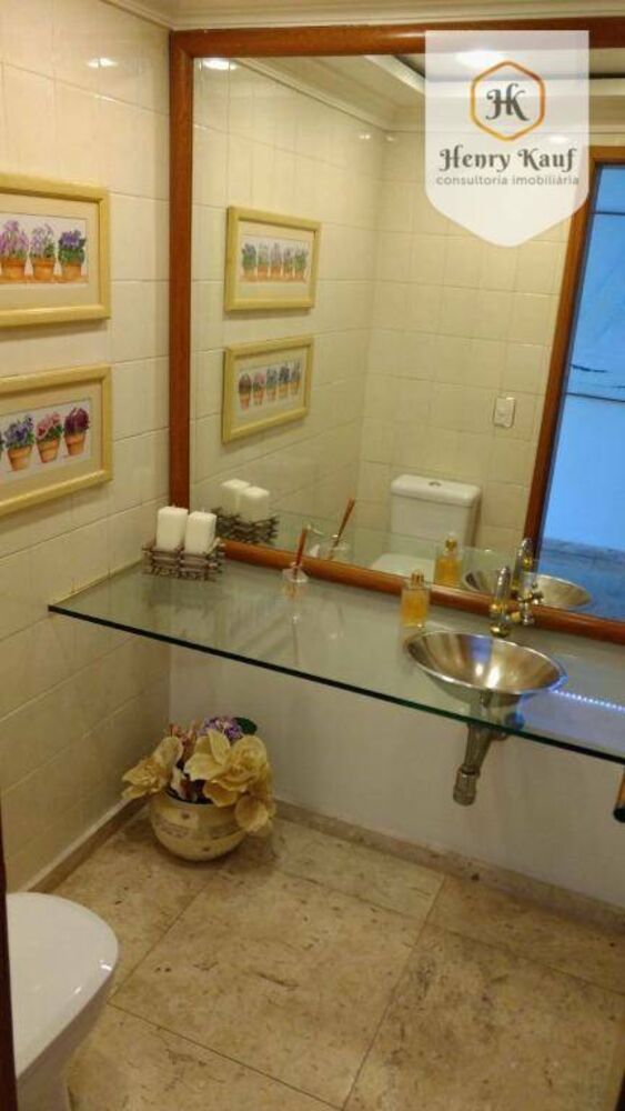 Apartamento, 3 quartos, 214 m² - Foto 1