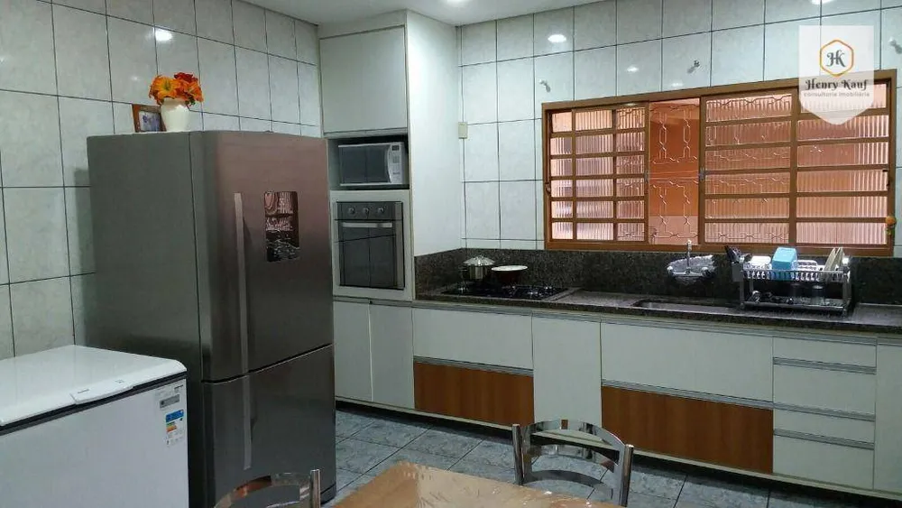 Sobrado, 2 quartos, 267 m² - Foto 8