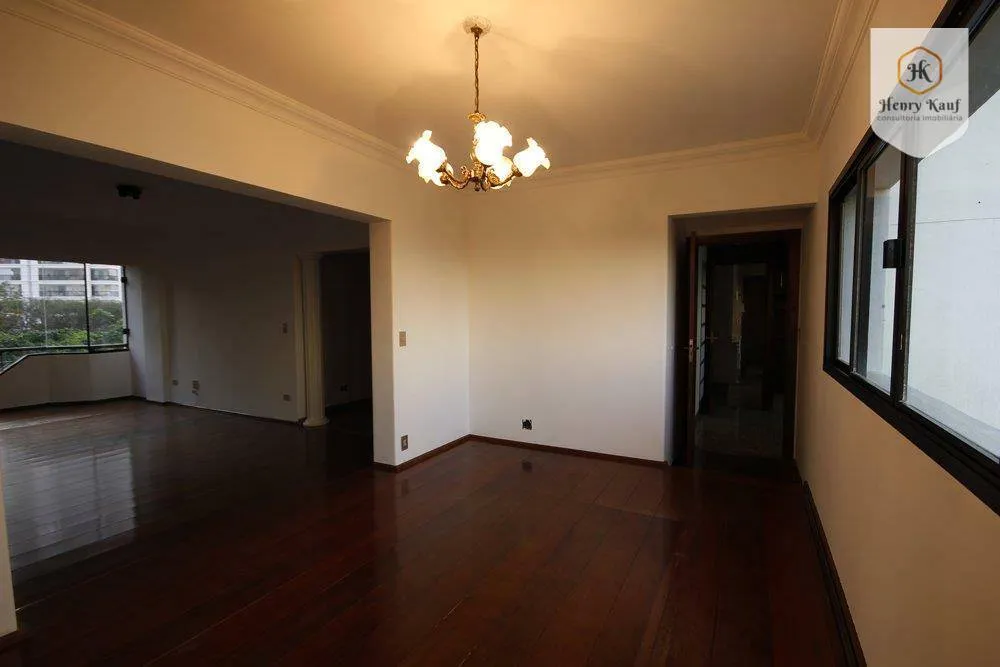 Apartamento, 4 quartos, 218 m² - Foto 12