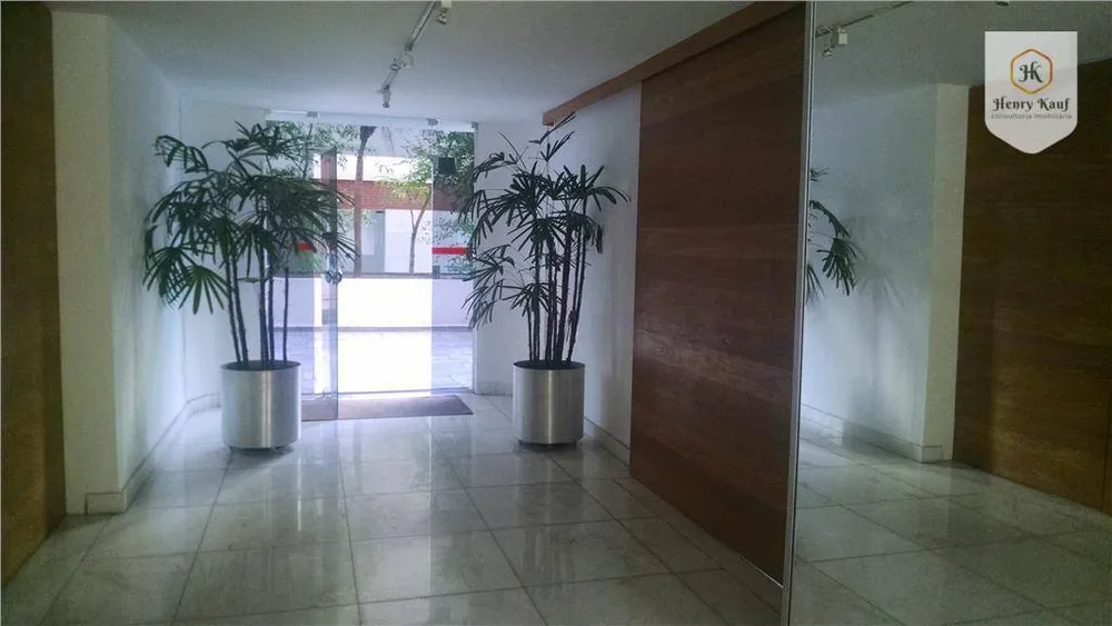 Apartamento, 3 quartos, 192 m² - Foto 1