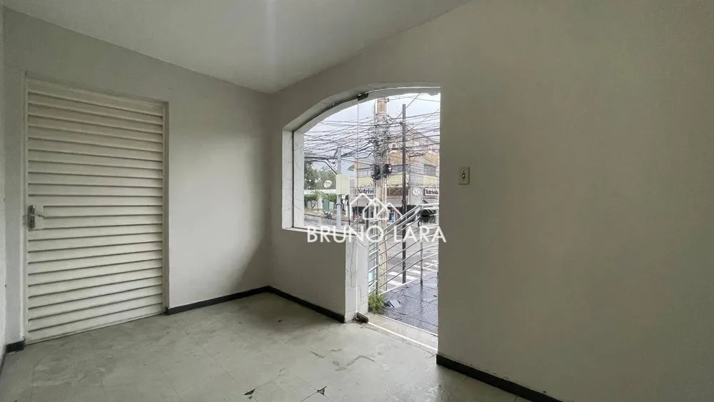 Casa, 4 quartos, 190 m² - Foto 4