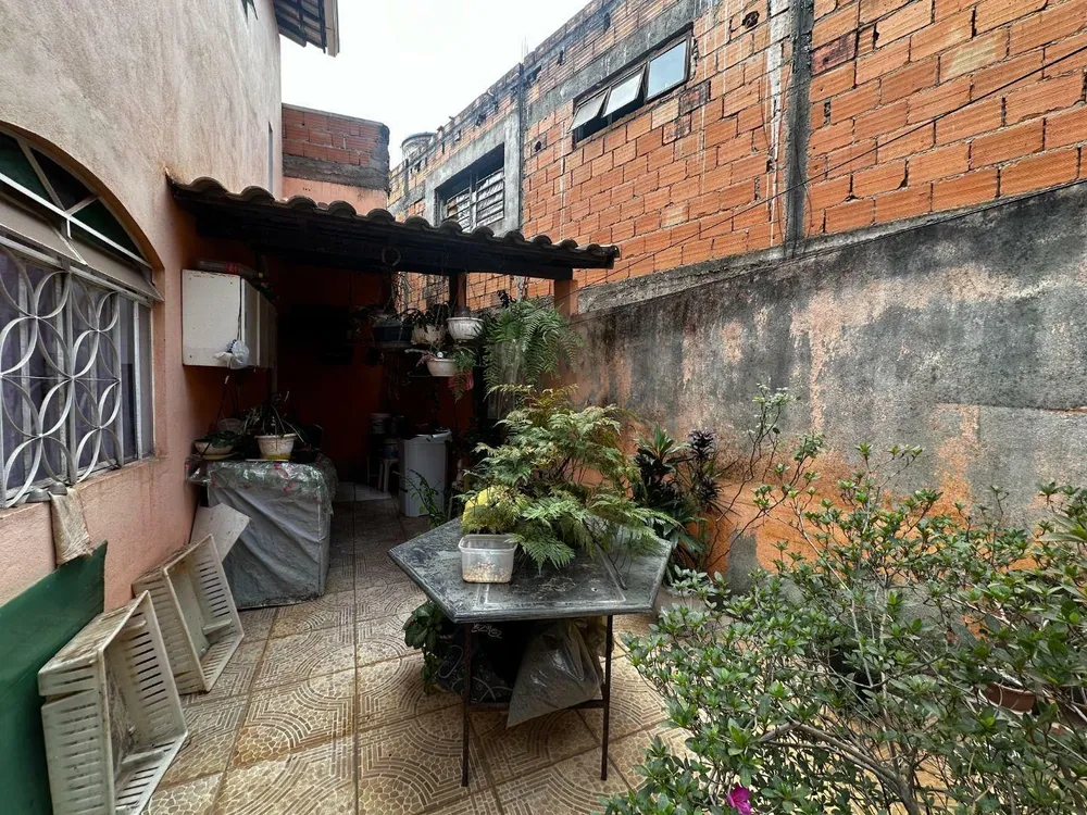 Casa, 3 quartos, 250 m² - Foto 12