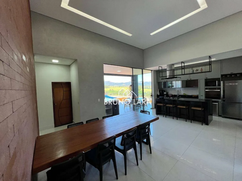 Casa, 4 quartos, 207 m² - Foto 2