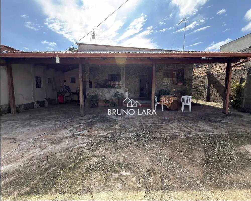 Casa, 3 quartos, 200 m² - Foto 1
