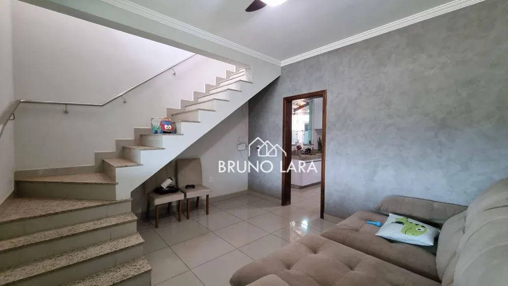 Casa, 3 quartos, 214 m² - Foto 2