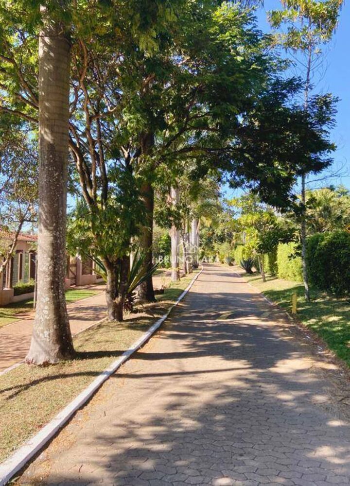 Casa de Condomínio à venda e aluguel com 4 quartos, 350m² - Foto 33