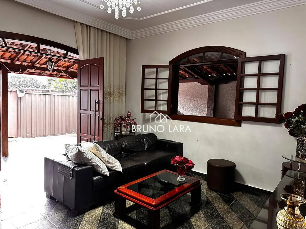 Casa, 4 quartos, 313 m² - Foto 1