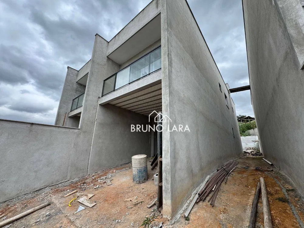 Casa, 3 quartos, 171 m² - Foto 1