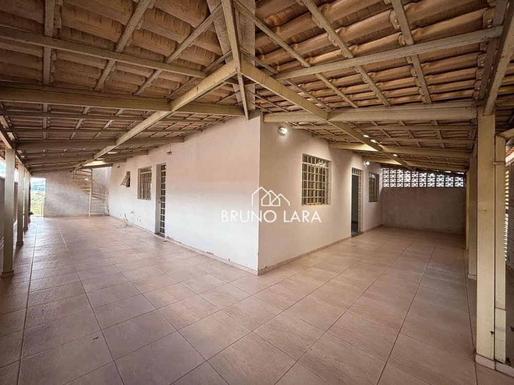 Casa, 5 quartos, 280 m² - Foto 1
