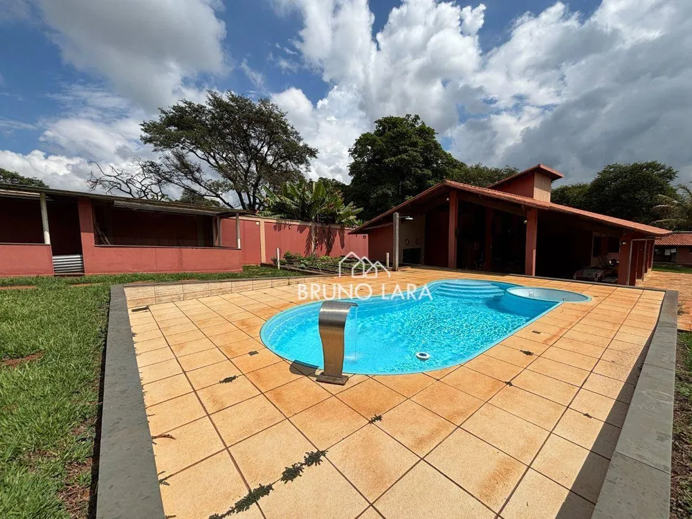 Sítio, 4 quartos, 1630 m² - Foto 4