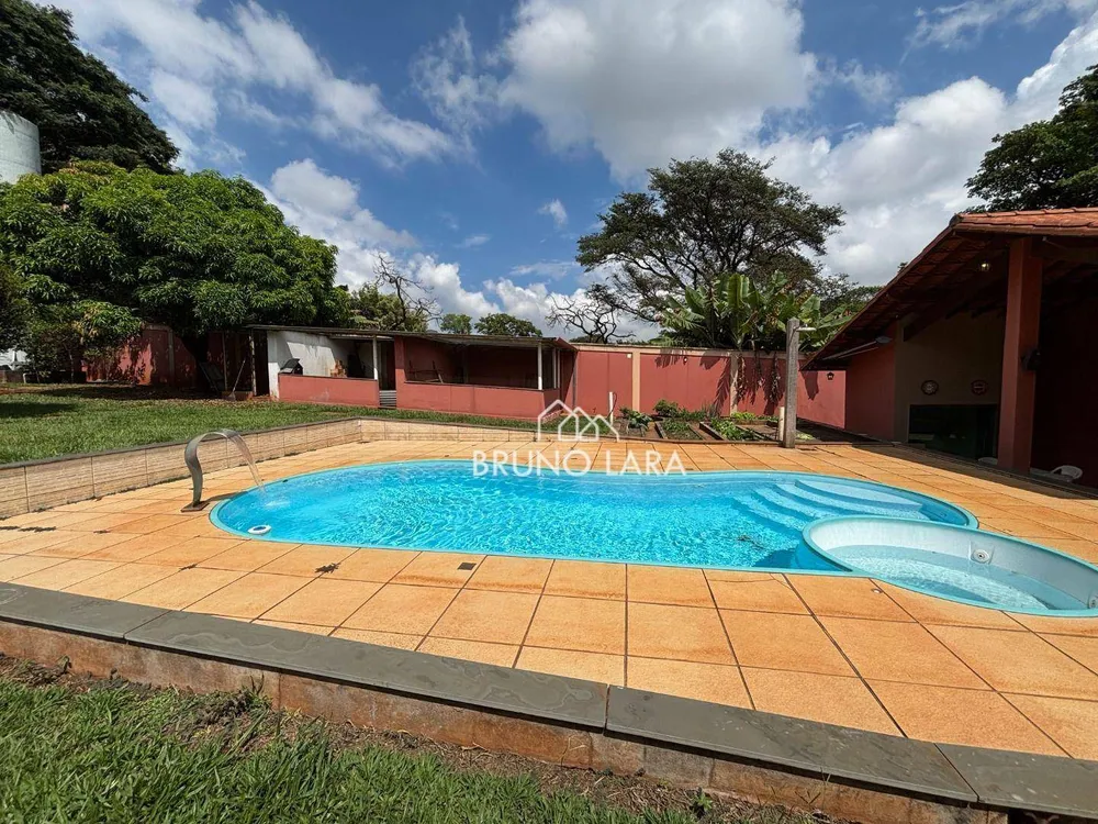 Sítio, 4 quartos, 1630 m² - Foto 5