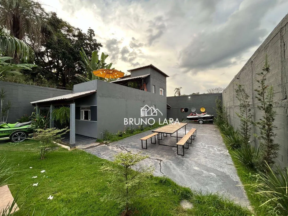 Casa, 4 quartos, 135 m² - Foto 2