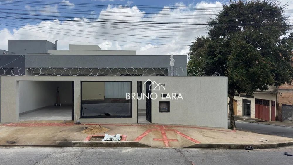 Casa, 3 quartos, 204 m² - Foto 2