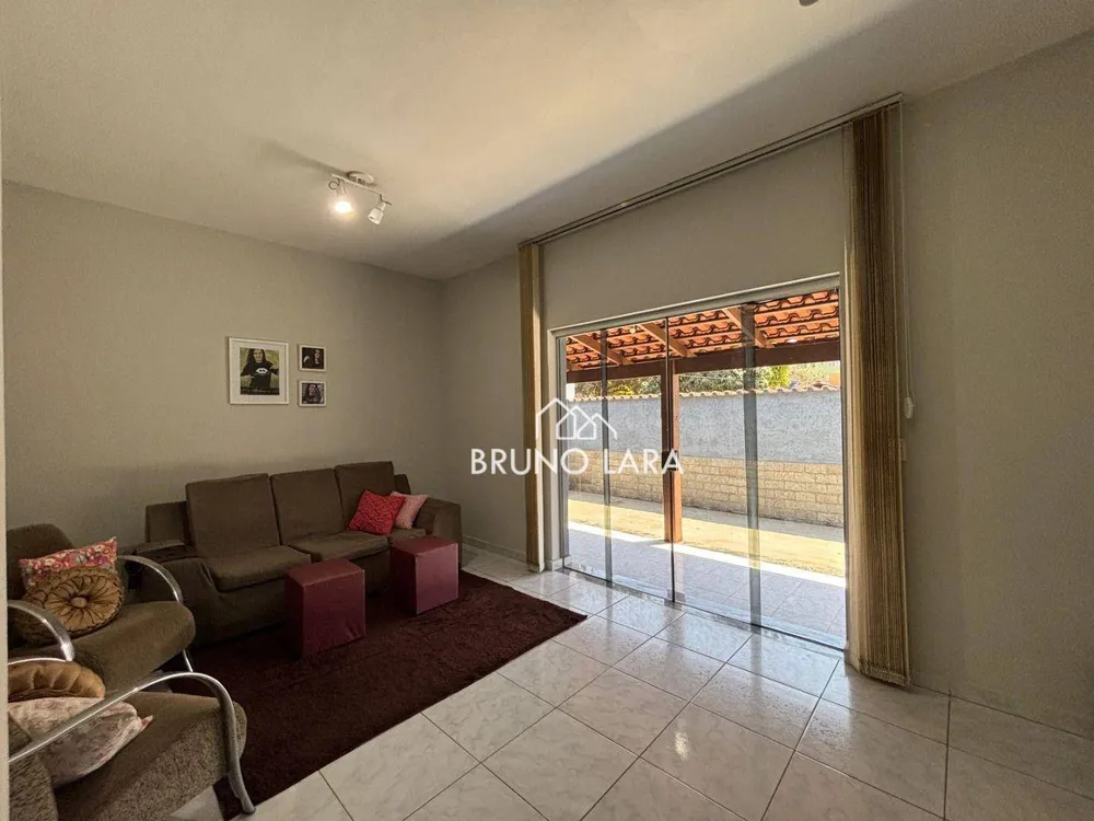 Casa, 3 quartos, 167 m² - Foto 2