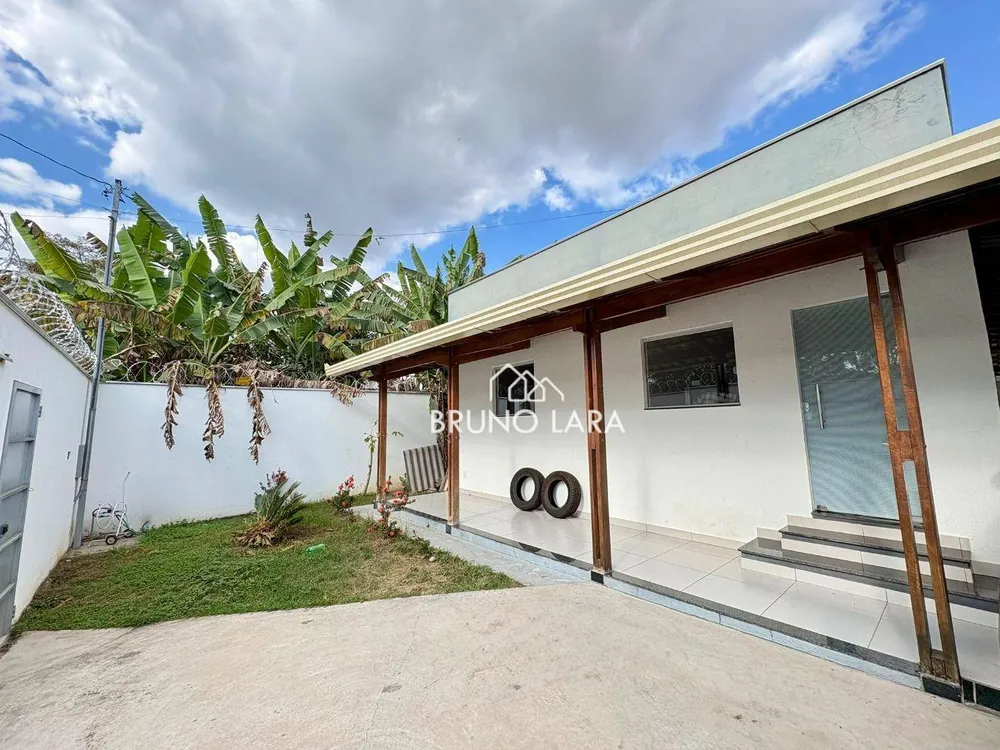 Casa, 3 quartos, 158 m² - Foto 1