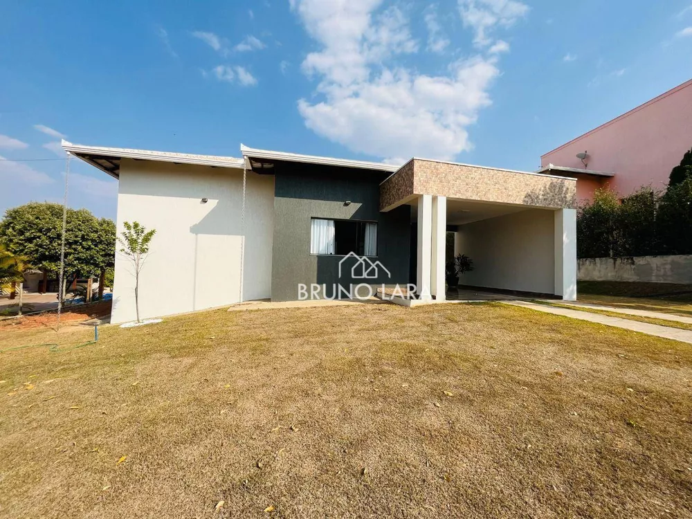 Casa de Condomínio à venda com 3 quartos, 220m² - Foto 4