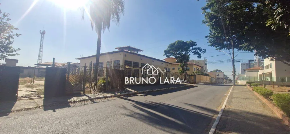 Loja-Salão, 300 m² - Foto 1