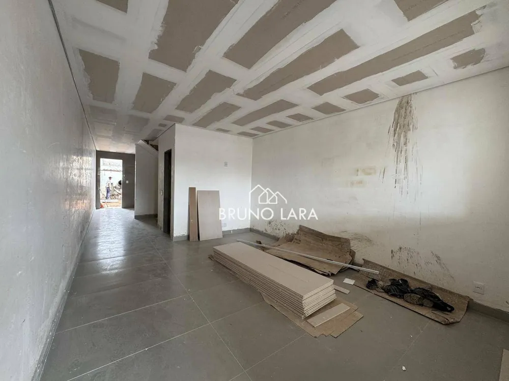 Casa, 3 quartos, 136 m² - Foto 2