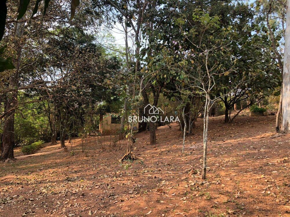 Sítio à venda com 3 quartos, 150m² - Foto 13