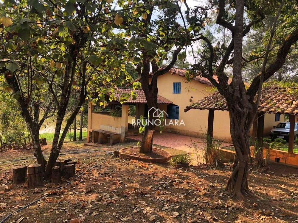 Sítio à venda com 3 quartos, 150m² - Foto 24