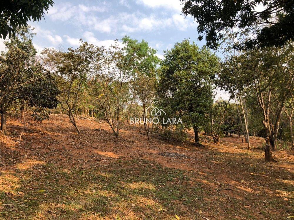 Sítio à venda com 3 quartos, 150m² - Foto 12