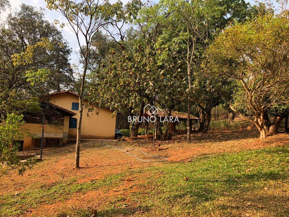 Sítio à venda com 3 quartos, 150m² - Foto 20