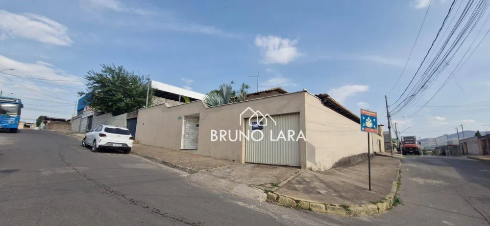 Casa, 3 quartos, 216 m² - Foto 2