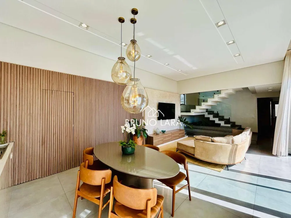 Casa, 4 quartos, 350 m² - Foto 2