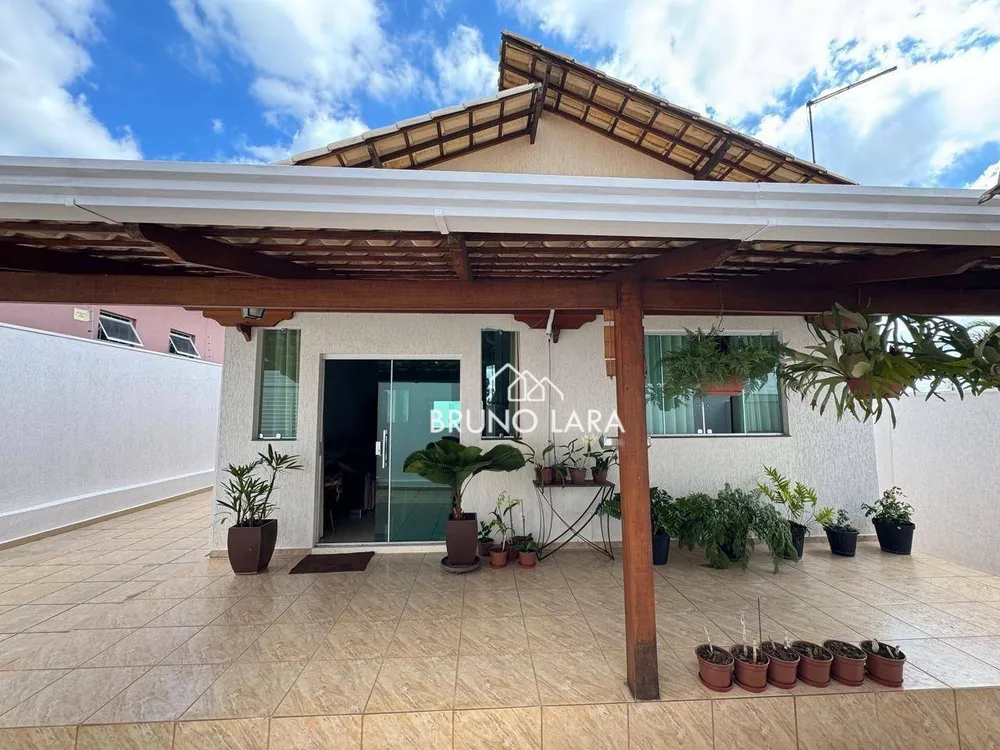Casa, 4 quartos, 250 m² - Foto 1