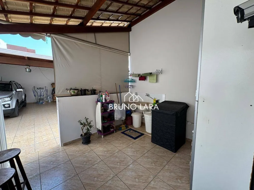 Casa, 4 quartos, 250 m² - Foto 12
