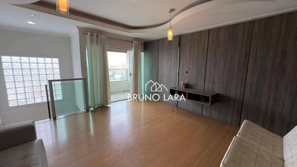 Casa, 5 quartos, 345 m² - Foto 1